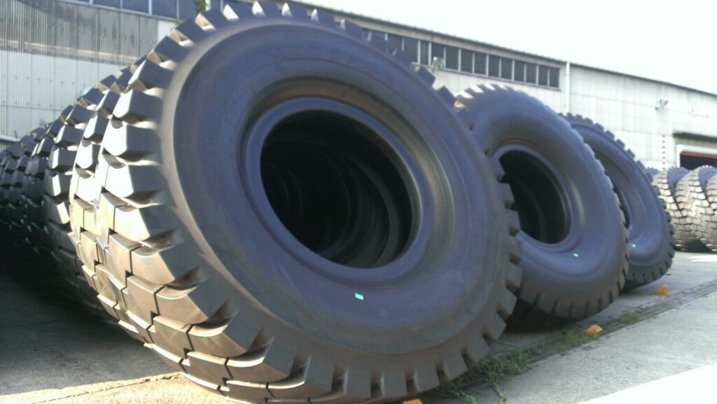 37.00R57 GOODYEAR