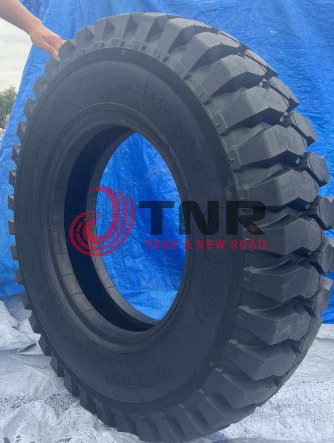 10.00-20 mobile excavator tire