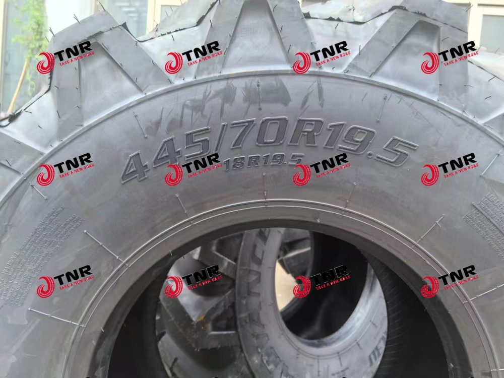 ADVANCE GLR30 445/70R19.5 TL Agriculture/industrial tire