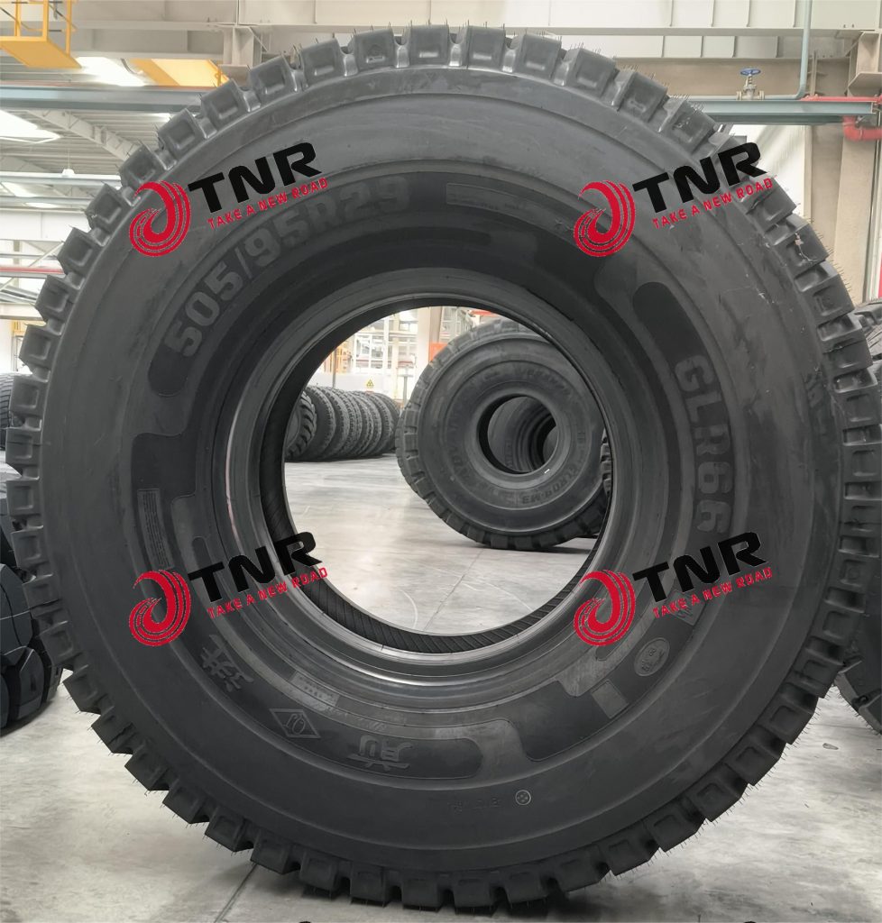 ADVANCE GLR66 505/95R29 ***
