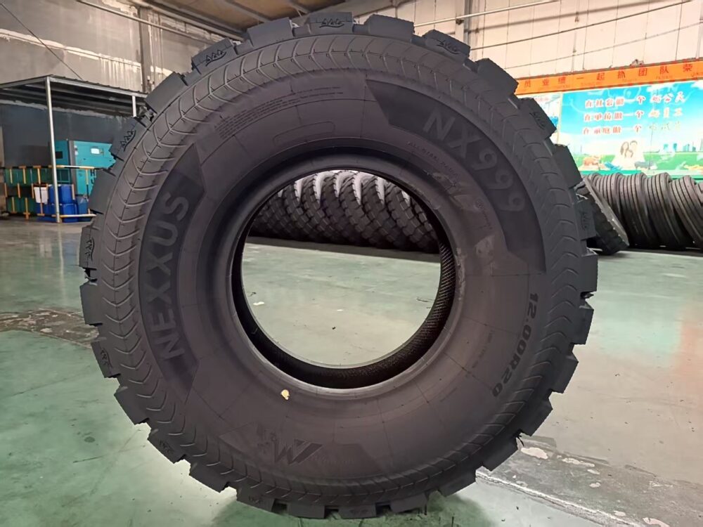 NEXXUS NX999 12.00R20
